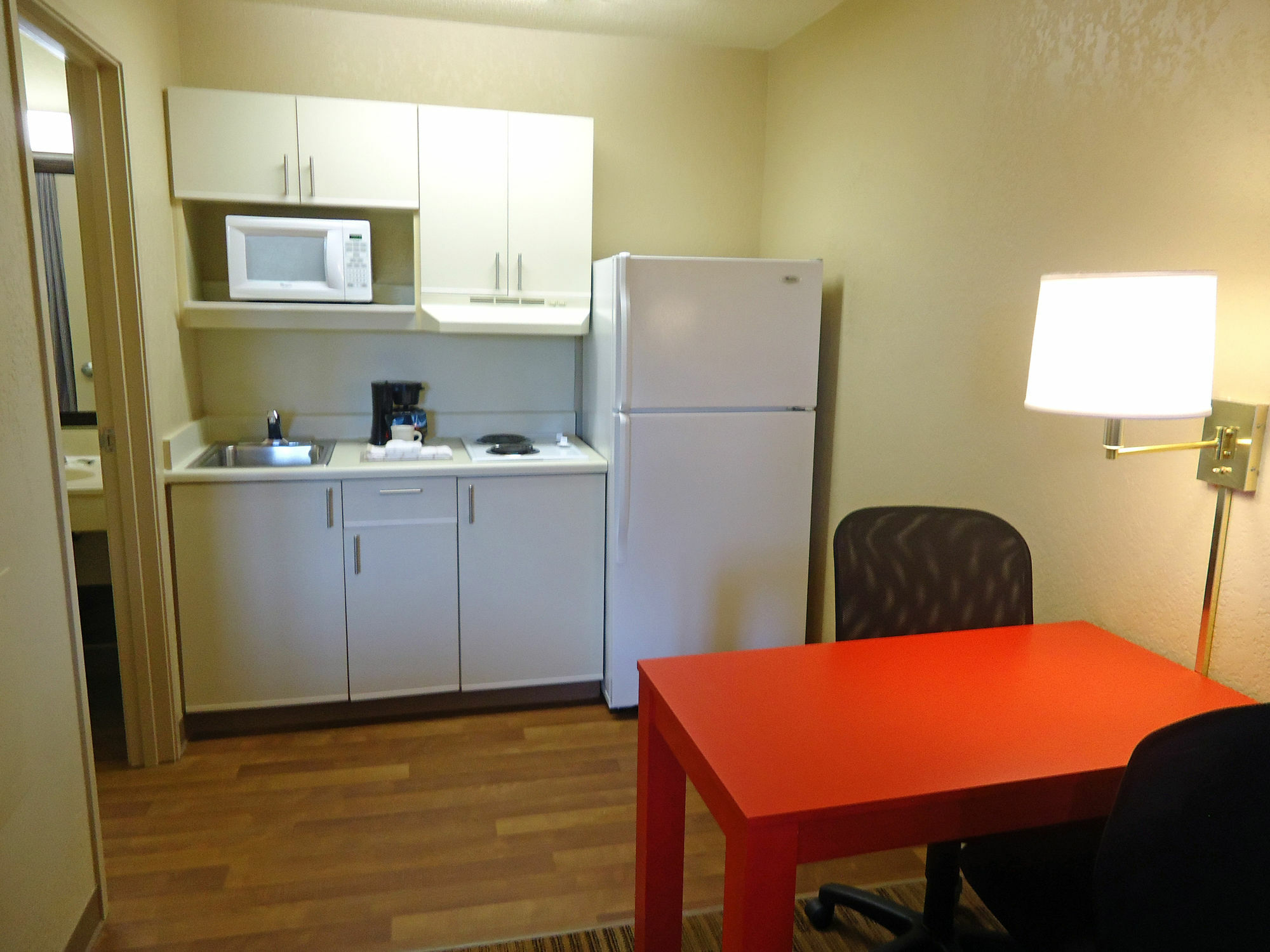 Extended Stay America Select Suites - Greensboro - Wendover Ave - Big Tree Way Kültér fotó